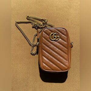 GUCCI Brown Quilted Leather Crossbody Bag.
Great condition very lightly used